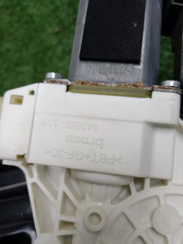 Стеклоподъемник BMW 5-Series 2011 51357182613 F10/F11, задний левый