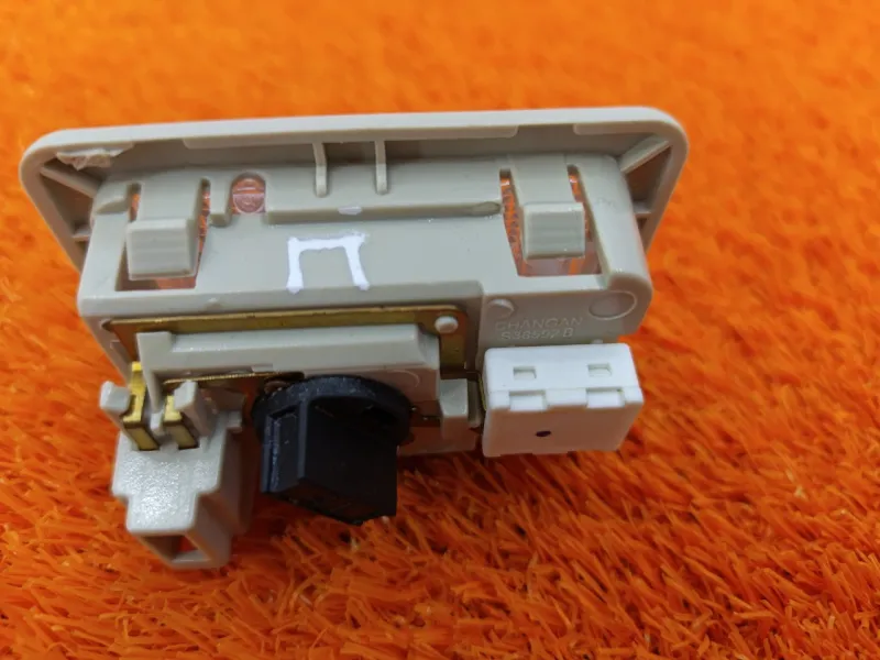 Плафон салона