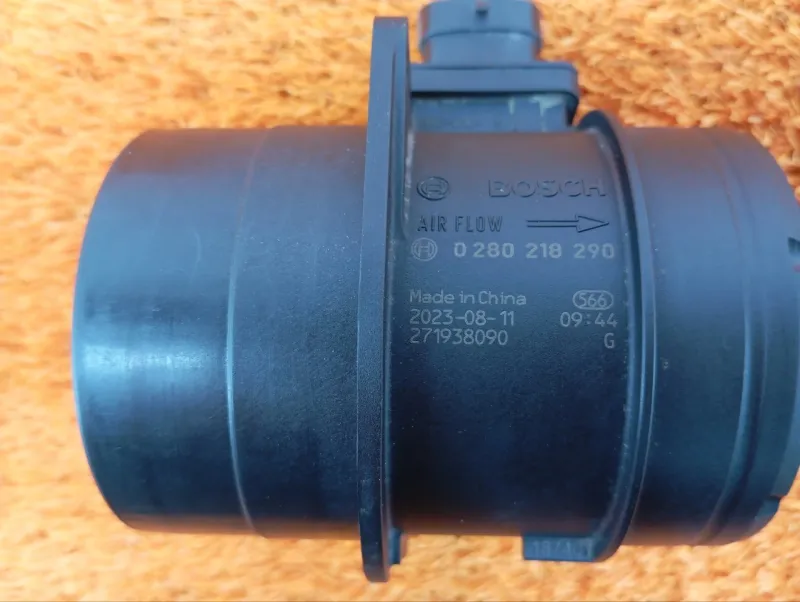 Датчик массового расхода воздуха