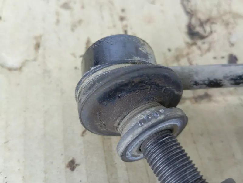 Стойка стабилизатора