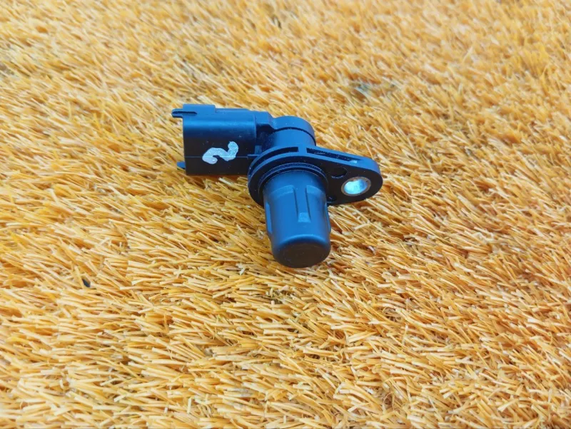 Датчик положения распредвала