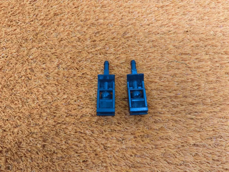 Форсунка стеклоомывателя