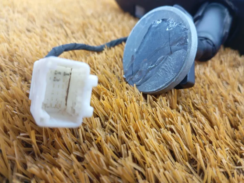 Зеркало заднего вида