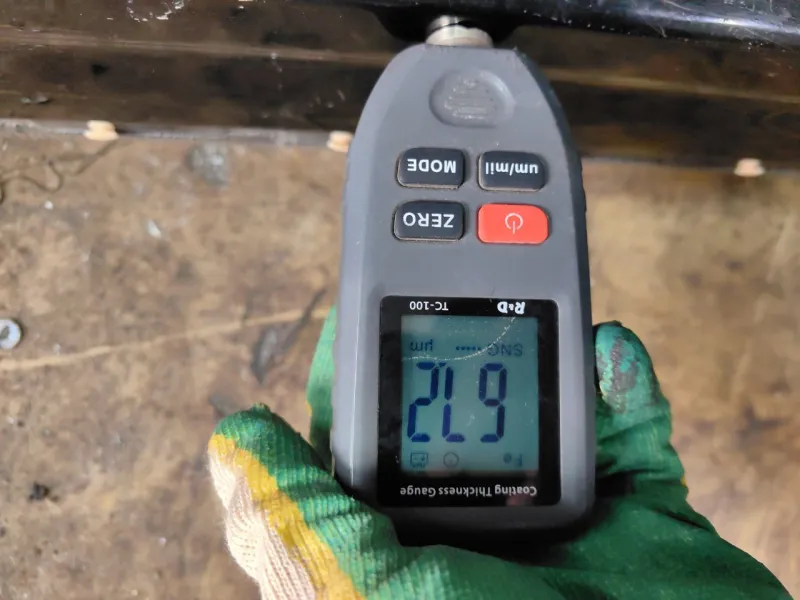 Порог с центральной стойкой