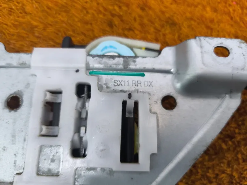 Стеклоподъемник