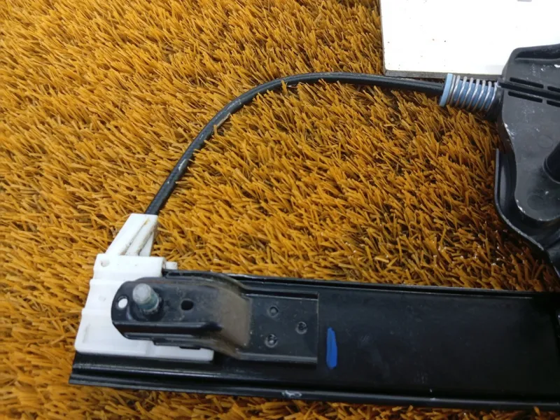 Стеклоподъемник