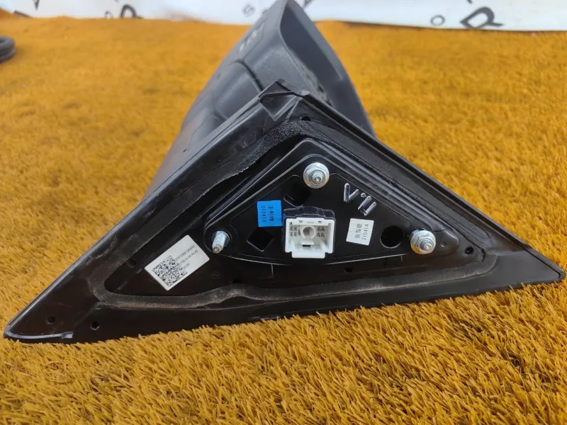 Зеркало боковое