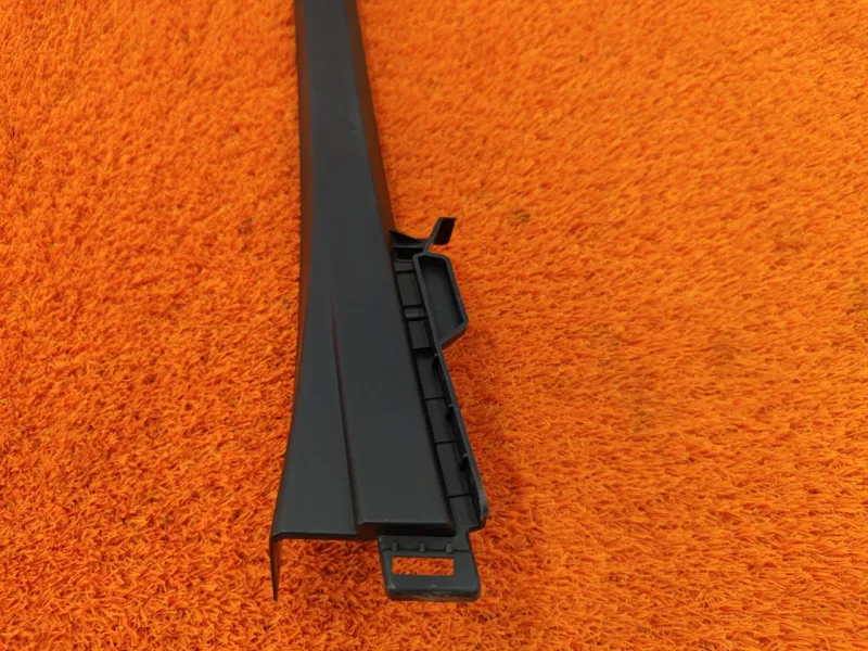 Накладка двери