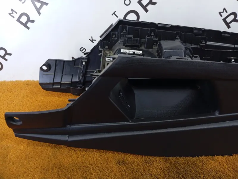 Консоль центральная