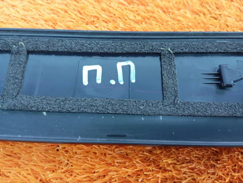 Молдинг двери