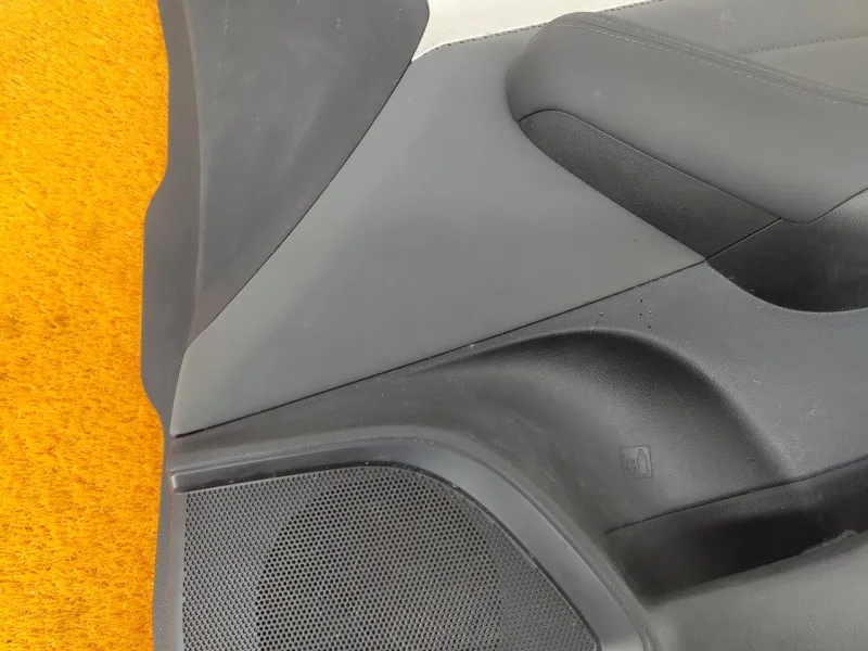 Обшивка двери