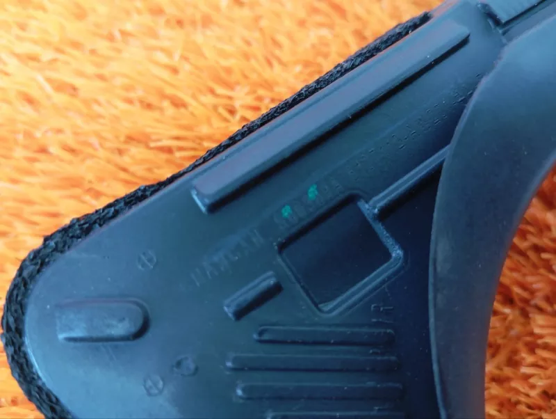 Уплотнитель стекла двери