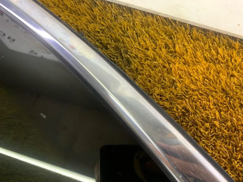 Форточка задняя