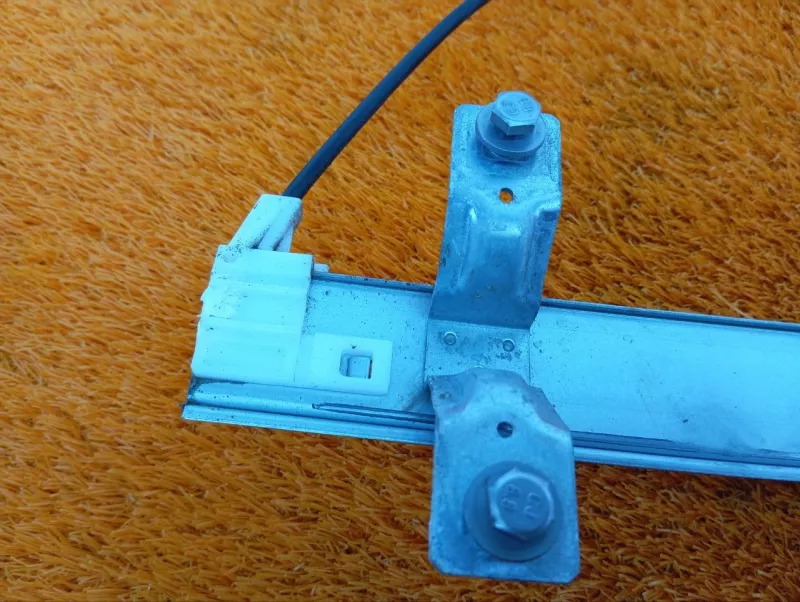 Стеклоподъемник