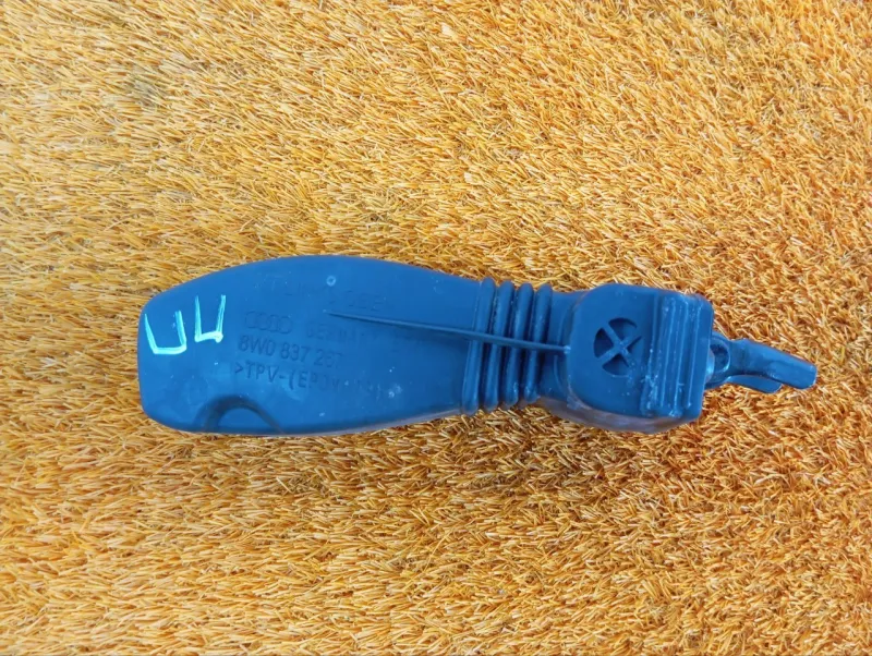 Ограничитель двери