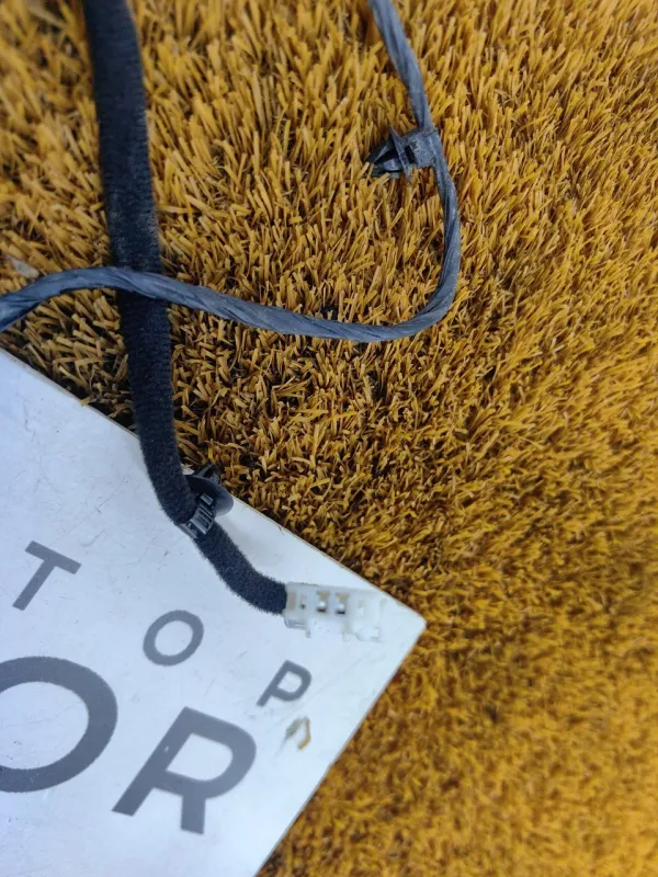 Проводка двери