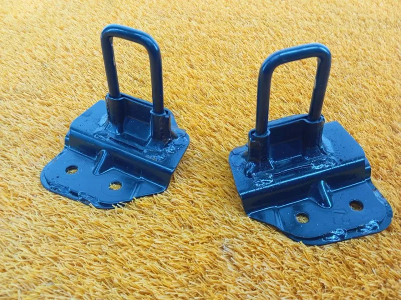 Ответная часть замка двери