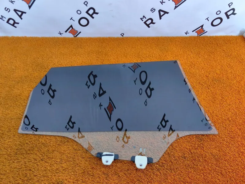 Стекло двери