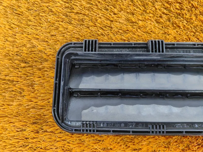 Решетка вентиляционная