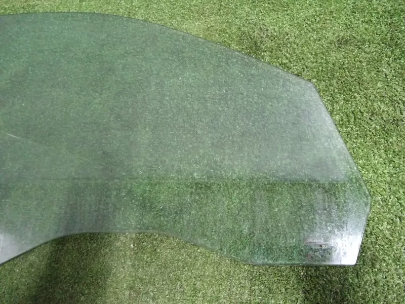 Стекло двери BMW 5-Series 2006 51337110634 E60, переднее правое