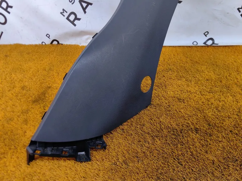 Накладка на стойку кузова