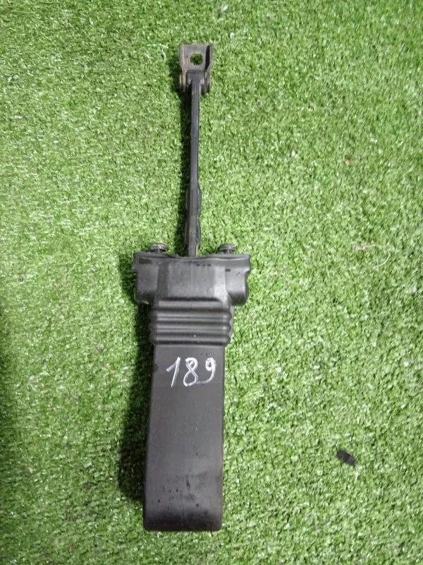 Ограничитель двери