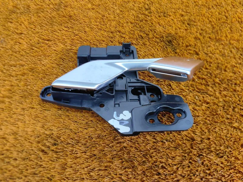 Ручка двери внутренняя