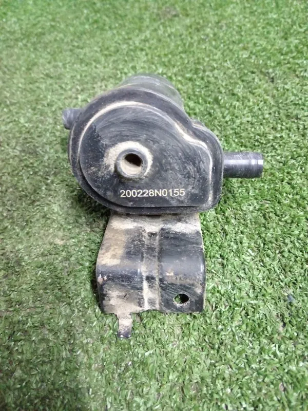 Бачок гидроусилителя руля