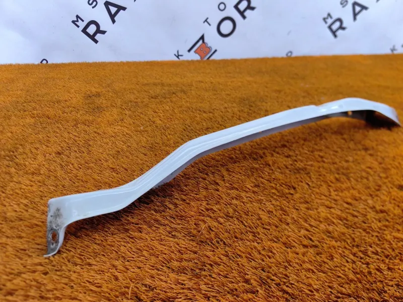 Крепление фары