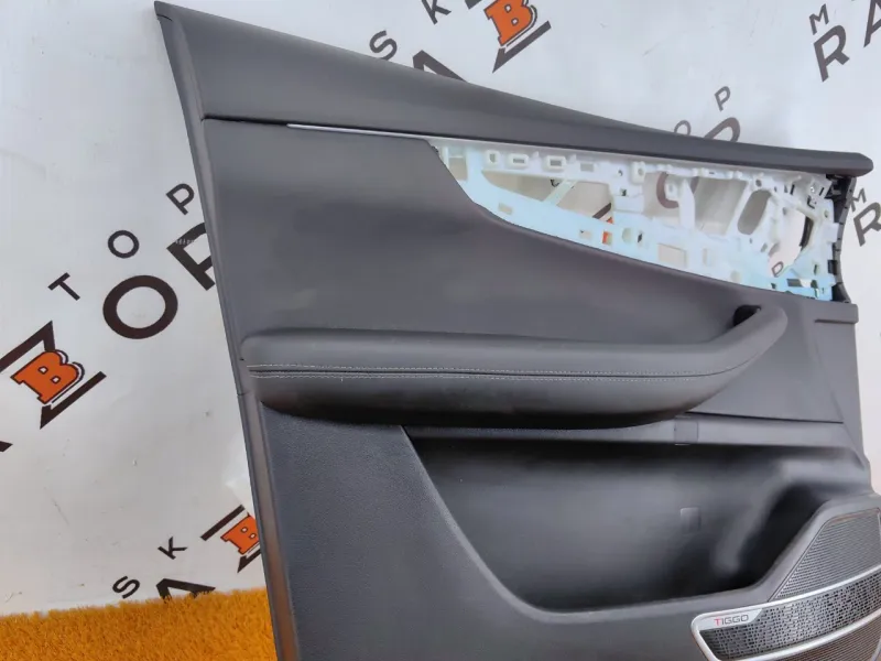 Обшивка двери