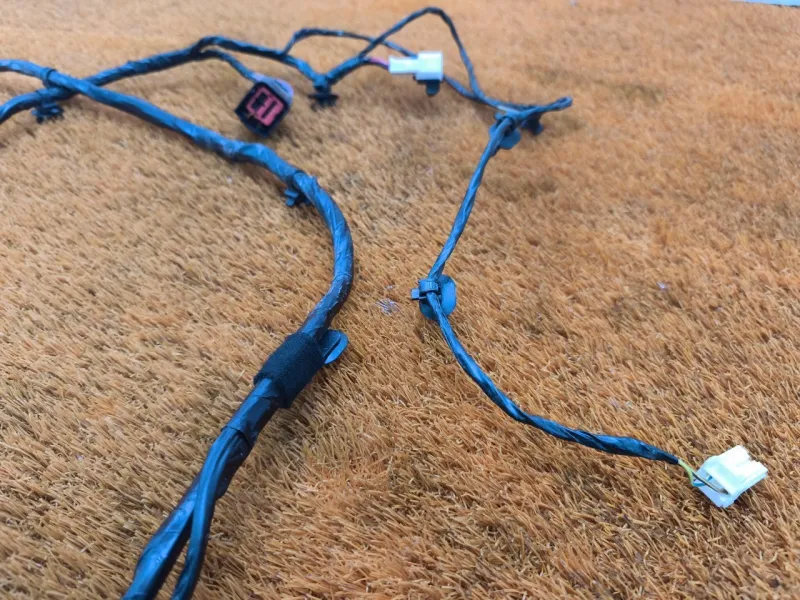 Проводка двери