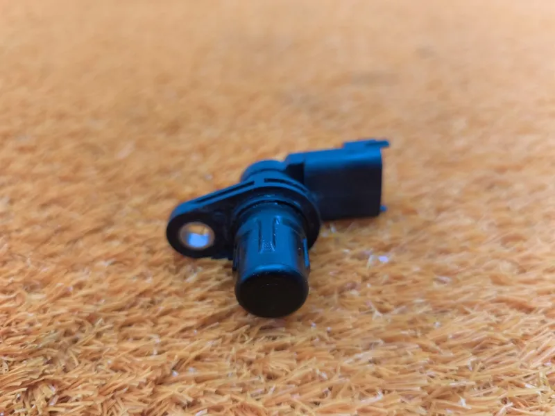 Датчик положения распредвала