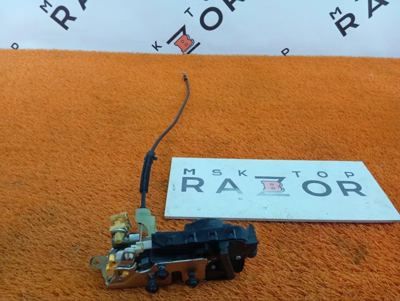 Замок двери