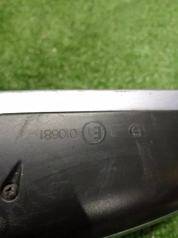 Зеркало боковое