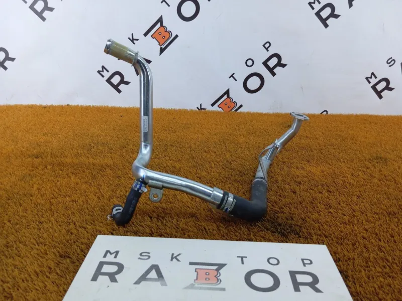 Трубка системы охлаждения