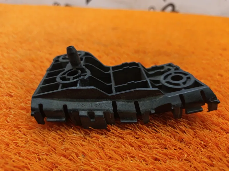 Кронштейн бампера