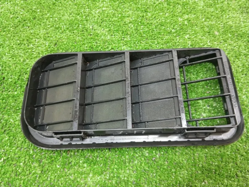 Решетка вентиляционная