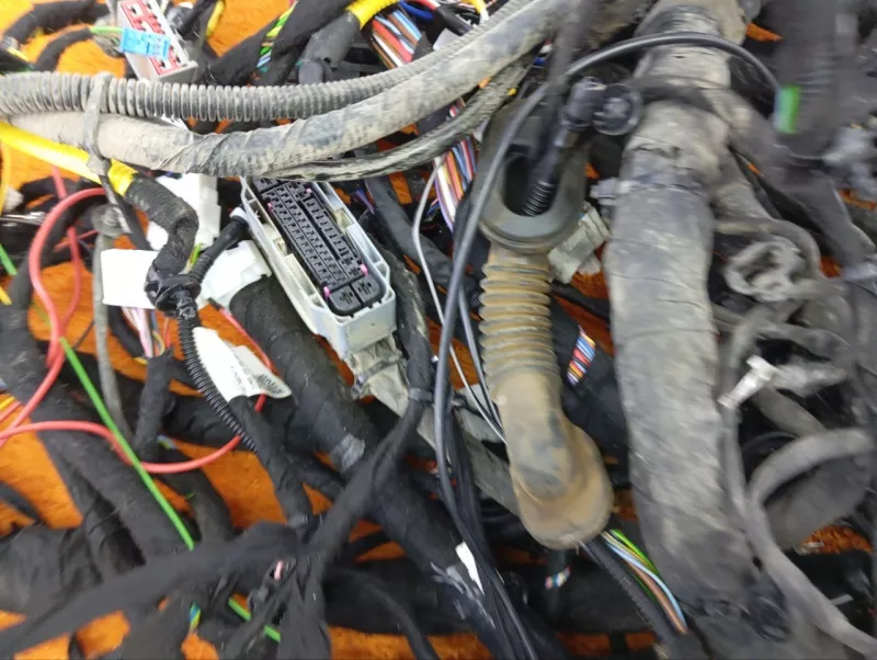 Проводка подкапотная