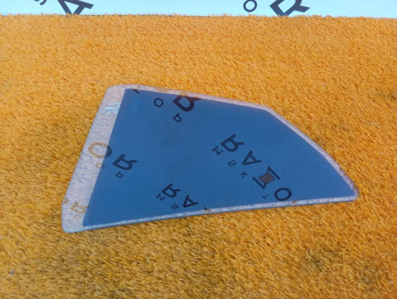 Форточка двери