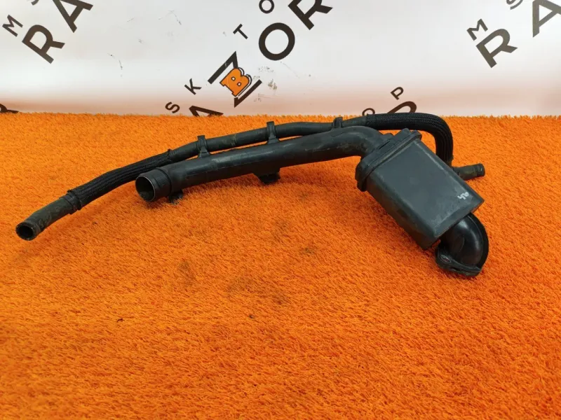 Патрубок интеркулера