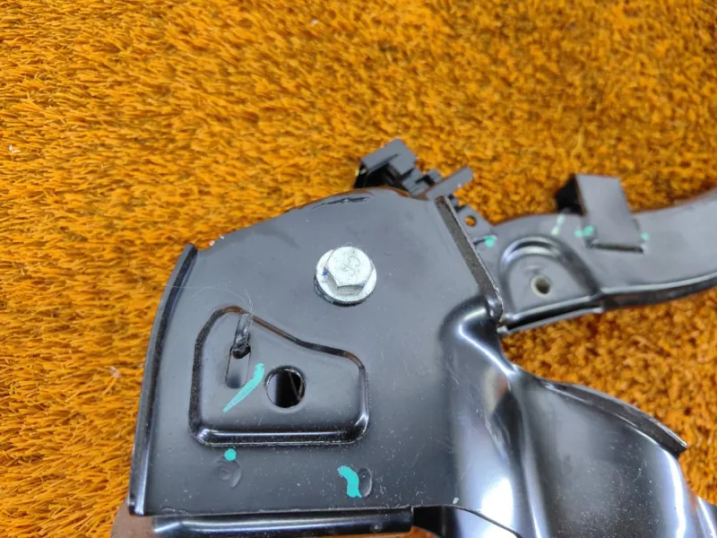 Педаль тормоза