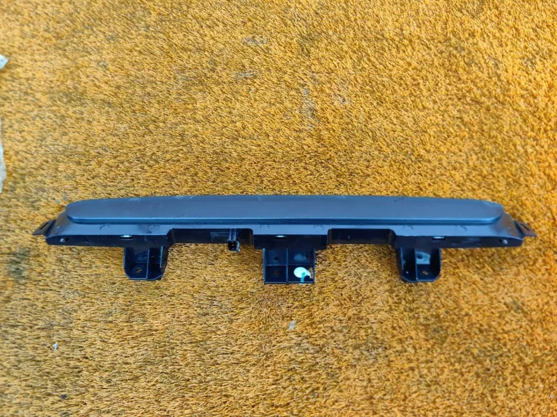 Стоп-сигнал дополнительный