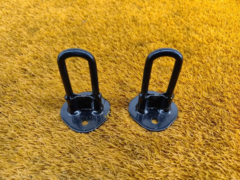 Крепление сиденья