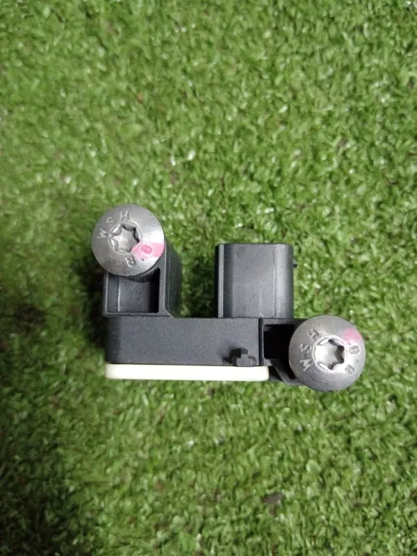 Датчик подушки безопасности