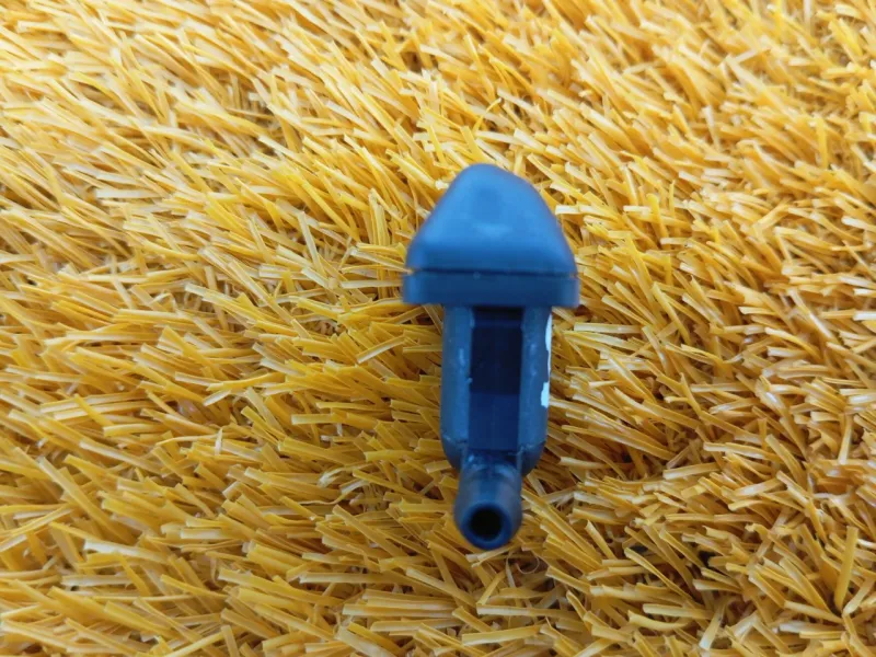 Форсунка стеклоомывателя