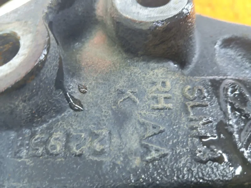 Кулак поворотный