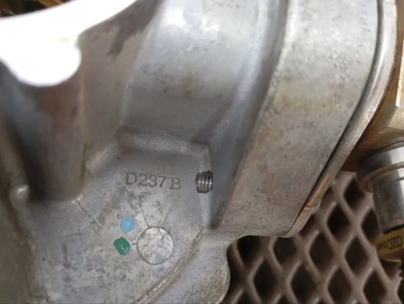 Насос вакуумный