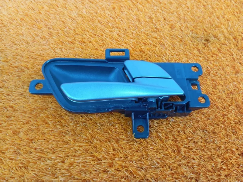 Ручка двери внутренняя