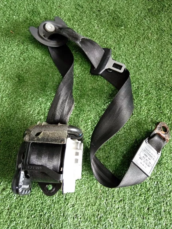 Ремень безопасности Audi A1 2012 8X3857706CV04 1 CAXA 47536, передний левый