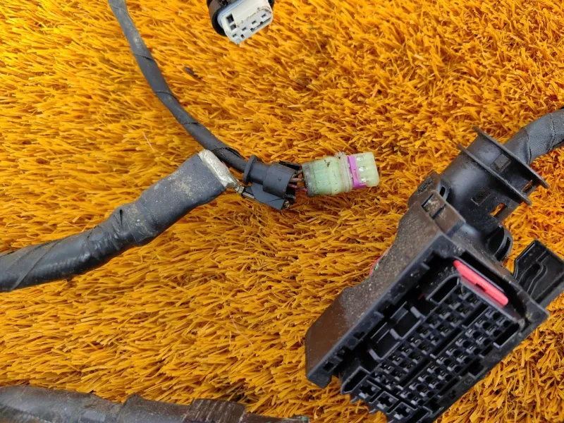 Проводка подкапотная